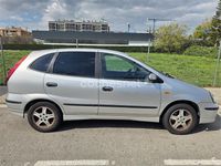 Usado Nissan Almera Tino Acenta 136 CV (100 kW) 2005 Gris / plata Monovolumen