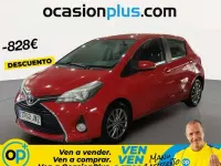 Usado Toyota Yaris Active 99 CV (72 kW) 2017 Rojo Utilitario