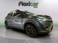 Usado Dacia Sandero Extreme 101 HP (74 kW) 2025 Cinzento Sedan