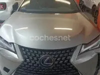Usado Lexus UX Business Edition 184 CV (135 kW) 2020 Gris / plata SUV