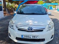 Usado Toyota Auris Hybrid Active 135 CV (99 kW) 2012 Blanco Berlina