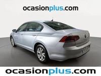 Usado VW Passat Business 122 CV (89 kW) 2022 Gris plata Familiar