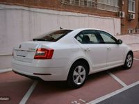 usado Skoda Octavia Ambition 16 TDI 115 CV DSG 7 vel.