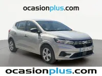 Usado Dacia Sandero Essentiel 91 CV (66 kW) 2023 Gris plata Utilitario