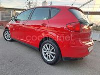 Usado Seat Altea Ecomotive 105 CV (77 kW) 2010 Rojo Monovolumen