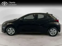 Usado Toyota Yaris Edition 125 CV (91 kW) 2021 Negro Utilitario