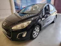 Usado Peugeot 308 Active 112 CV (82 kW) 2012 Negro Berlina
