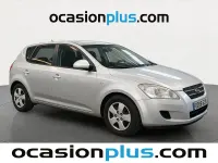 Usado Kia Ceed 109 CV (80 kW) 2008 Gris Utilitario