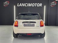 Usado Mini Cooper 136 CV (100 kW) 2018 Blanco Utilitario