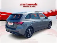 Usado Mercedes B180 116 CV (85 kW) 2022 Gris Utilitario