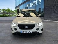 Usado Seat Arona Style 110 CV (80 kW) 2022 Blanco SUV