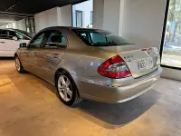 Usado Mercedes E280 Avantgarde 190 CV (139 kW) 2007 Gris / plata Berlina