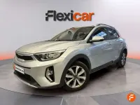 Usado Kia Stonic 101 CV (74 kW) 2022 Gris SUV