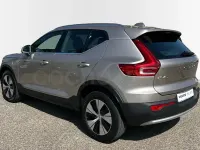 Usado Volvo XC40 Plus 211 CV (155 kW) 2023 Amarillo SUV