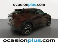 Begagnad Nissan Juke N-Connecta 114 HK (83 kW) 2025 Röd SUV