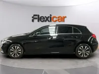 Usado Mercedes A200 163 CV (119 kW) 2021 Negro Berlina