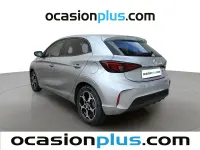 Usado MG MG3 Comfort 116 CV (85 kW) 2025 Gris plata Utilitario