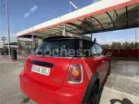 Usado Mini Cooper D 110 CV (80 kW) 2008 Rojo Utilitario