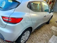 Usado Renault Clio IV Business 75 CV (55 kW) 2014 Gris / plata Berlina