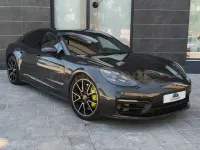 Usado Porsche Panamera 4S 560 CV (411 kW) 2021 Gris / plata Berlina