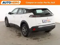 Usado Peugeot 2008 Active 100 CV (73 kW) 2021 Blanco SUV