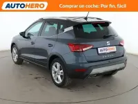 Usado Seat Arona FR 110 CV (80 kW) 2021 Gris SUV