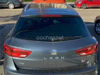Usado Seat Leon ST FR 130 CV (95 kW) 2019 Gris / plata Familiar