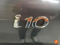 Usado Hyundai i10 GO! 67 CV (49 kW) 2016 Gris Utilitario