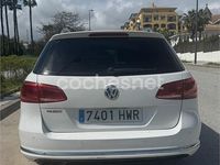 Usado VW Passat Highline 140 CV (102 kW) 2014 Blanco Familiar