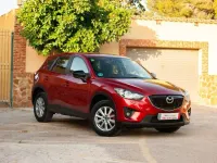 Usado Mazda CX-5 Style 150 CV (110 kW) 2014 Burdeos SUV