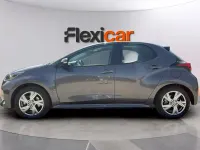 Usado Toyota Yaris Hybrid Active 116 CV (85 kW) 2025 Gris Berlina