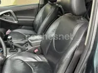 Usado Toyota RAV4 Premium 177 CV (130 kW) 2007 Negro SUV