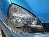 Usado Renault Clio II Privilege 80 CV (58 kW) 2002 Azul Berlina