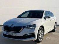 Usado Skoda Scala 95 HP (69 kW) 2022 Branco Citadino