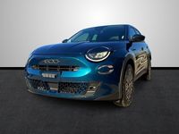 Usado Fiat 600 101 CV (74 kW) 2024 Rojo SUV