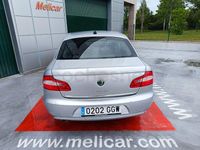 Usado Skoda Superb Elegance 140 CV (102 kW) 2008 Gris / plata Berlina