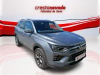 Usado SsangYong Korando 149 CV (109 kW) 2024 Gris / plata SUV