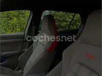 Usado VW Golf VIII GTI 245 CV (180 kW) 2023 Gris / plata Berlina