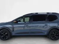 Usado Dacia Jogger Extreme 110 CV (80 kW) 2023 Gris Monovolumen