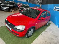 Usado Opel Corsa Enjoy 80 CV (58 kW) 2004 Rojo Utilitario