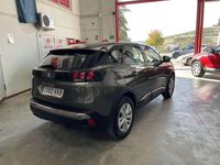 Usado Peugeot 3008 Allure 131 CV (96 kW) 2018 Verde SUV