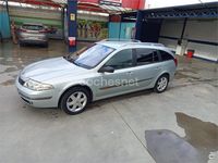 Usado Renault Laguna GrandTour Dynamique 120 CV (88 kW) 2004 Gris / plata Familiar