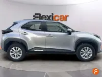 Usado Toyota Yaris Cross Active 116 CV (85 kW) 2025 Gris SUV