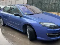 Usado Renault Laguna III GT 175 CV (128 kW) 2011 Azul Berlina