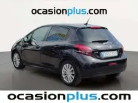 Usado Peugeot 208 Signature Sky 83 CV (61 kW) 2019 Negro Utilitario