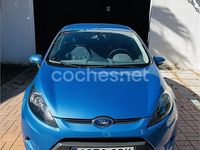 Usado Ford Fiesta Ambiente 68 CV (50 kW) 2009 Azul Utilitario