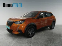 Usado Peugeot 2008 Active 100 CV (73 kW) 2022 Naranja SUV