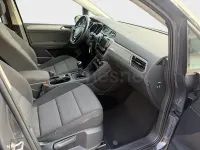 Usado VW Touran Edition 115 CV (84 kW) 2017 Gris / plata Monovolumen