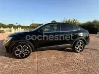 Usado Renault Arkana Techno 140 CV (102 kW) 2023 Negro SUV