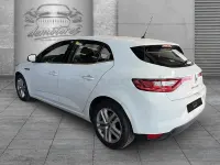 Usado Renault Mégane IV Business 115 CV (84 kW) 2020 Blanco Berlina